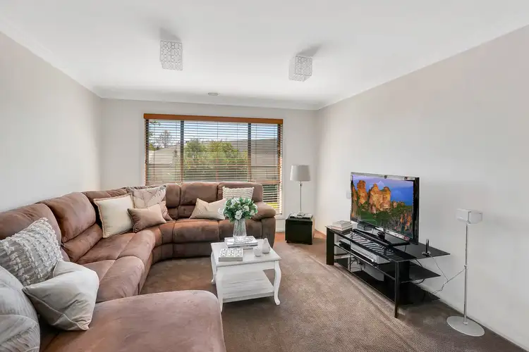 Fourth view of Homely house listing, 10 Munjowee Circle, Lithgow NSW 2790