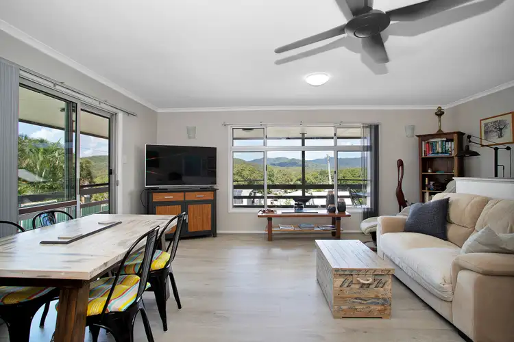 14 Hill Street, Sarina QLD 4737