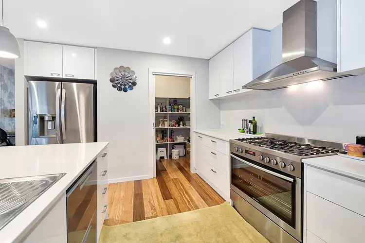 Fifth view of Homely house listing, 10 Jasella Drive, Botanic Ridge VIC 3977