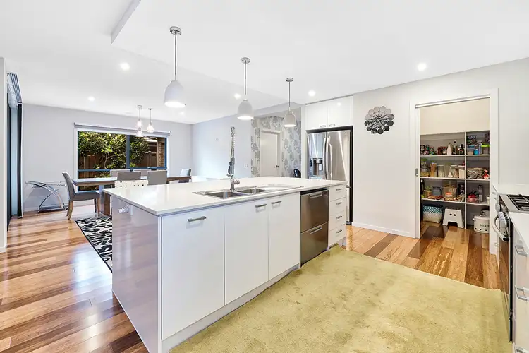 Sixth view of Homely house listing, 10 Jasella Drive, Botanic Ridge VIC 3977