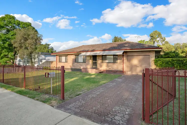 12 King Street, Gosnells WA 6110