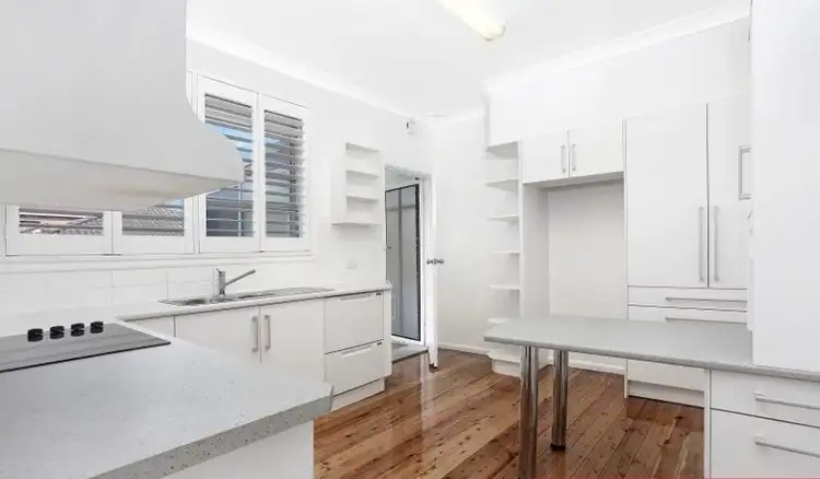 Fourth view of Homely villa listing, 2/8-12 Evans Street, Sans Souci NSW 2219