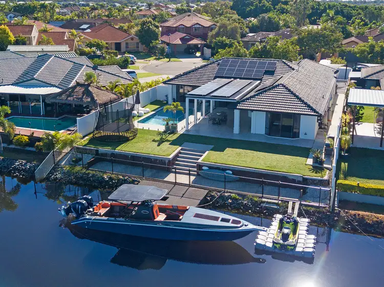 26 Eastbank Terrace, Helensvale QLD 4212