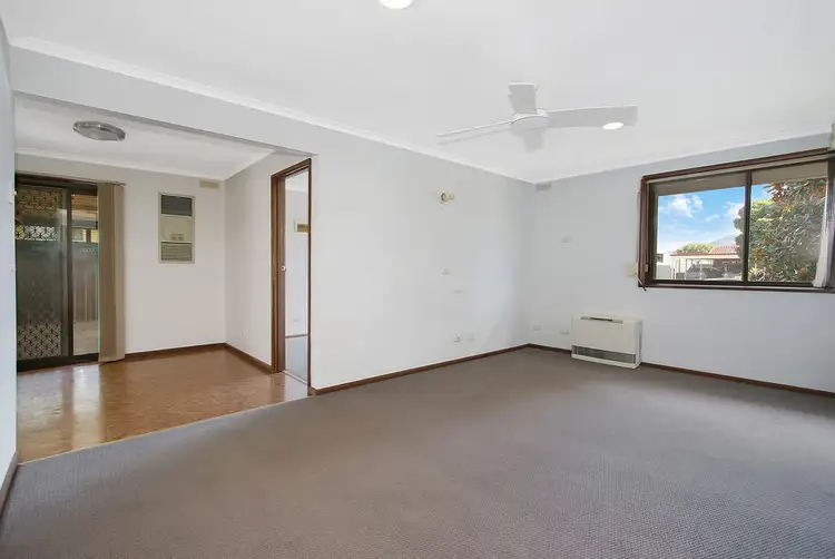 Second view of Homely house listing, 10 Marigold Court, Wodonga VIC 3690
