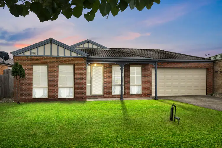 14 Bookham Way, Cranbourne West VIC 3977