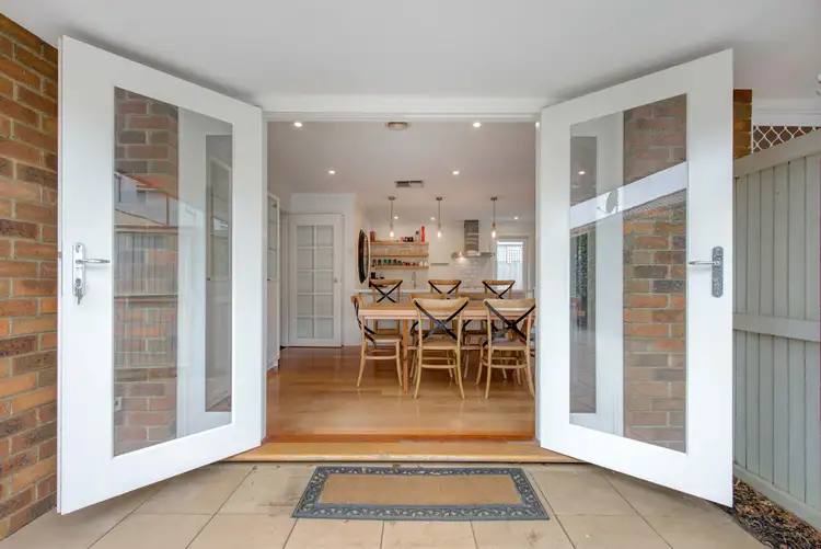 17 Bondi Road