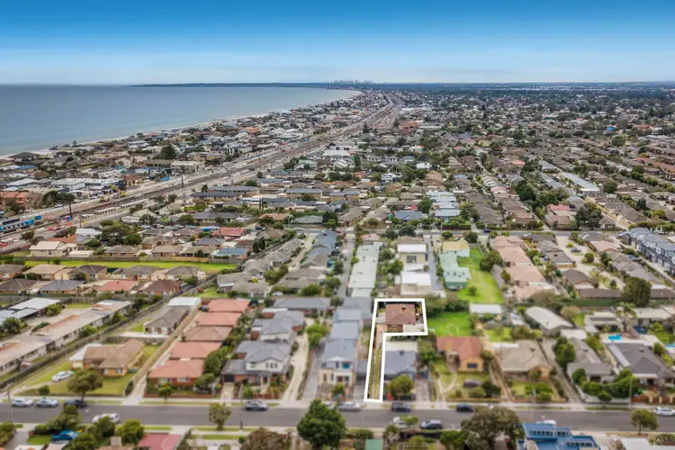Third view of Homely unit listing, 2/17 Bondi Road, Bonbeach VIC 3196
