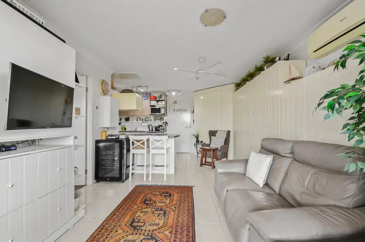 28/210-218 Surf Parade, Surfers Paradise QLD 4217