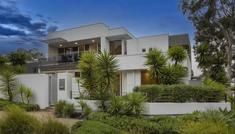 42 Tennyson Avenue