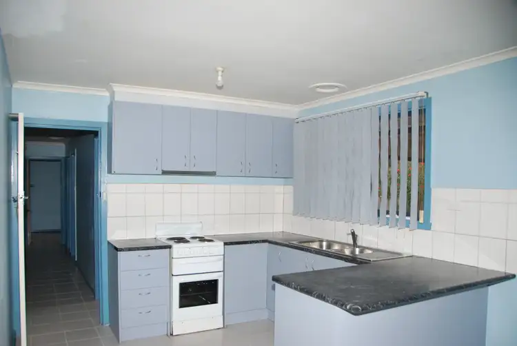 Fifth view of Homely house listing, 4 Robjant Street, Hampton Park VIC 3976