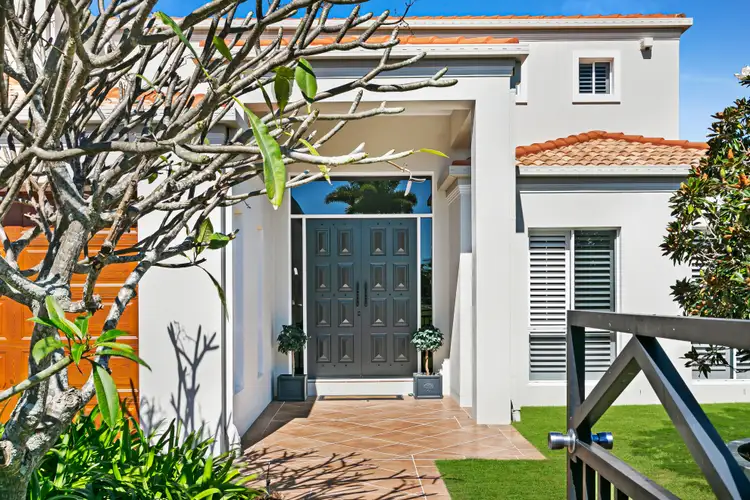 22 Rebholz Drive, Benowa Waters QLD 4217