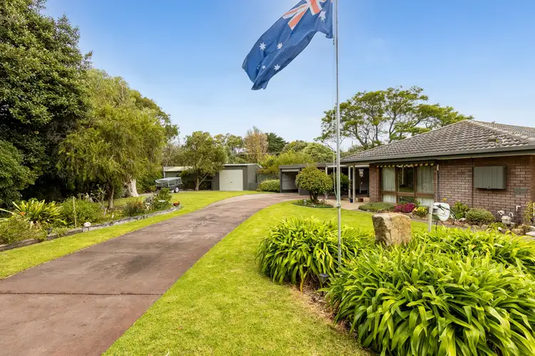 7 Spurgeon Close, Rye VIC 3941
