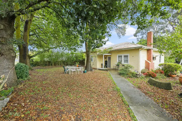 49 LOCH STREET, Yarragon VIC 3823