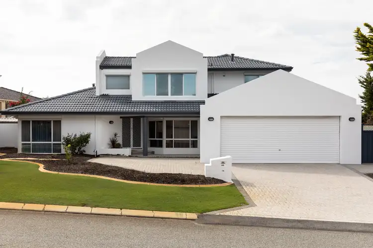 16 Mattingley Heights, Murdoch WA 6150