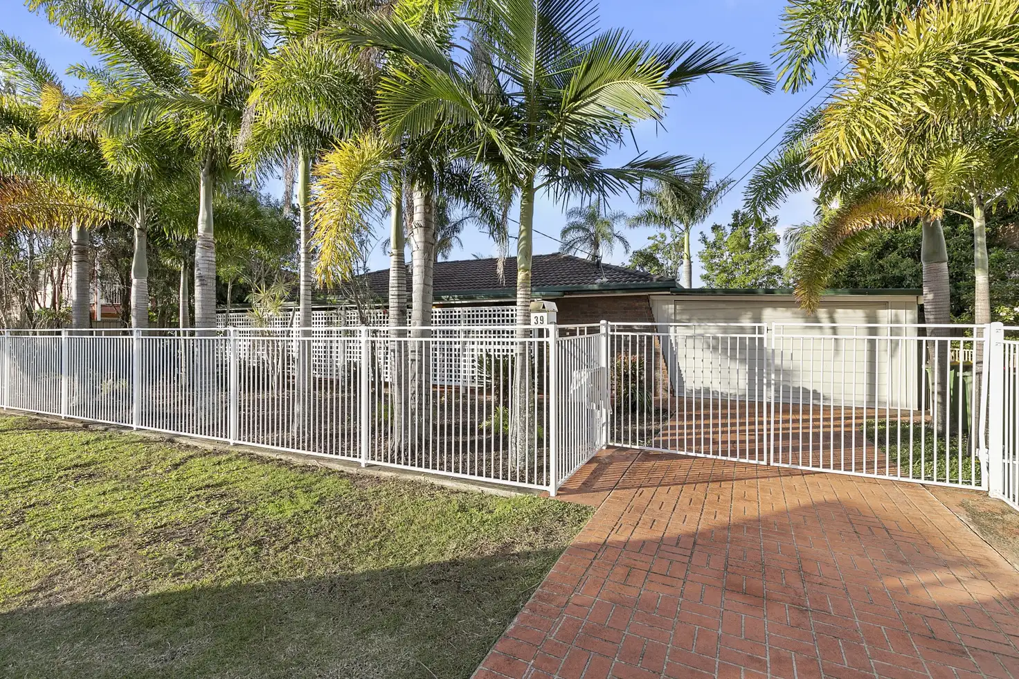 Main view of Homely house listing, 39 Makaha Drive, Birkdale QLD 4159