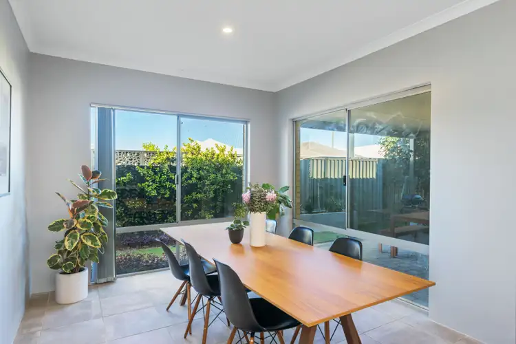 Seventh view of Homely house listing, 2 Wolfson Way, Piara Waters WA 6112