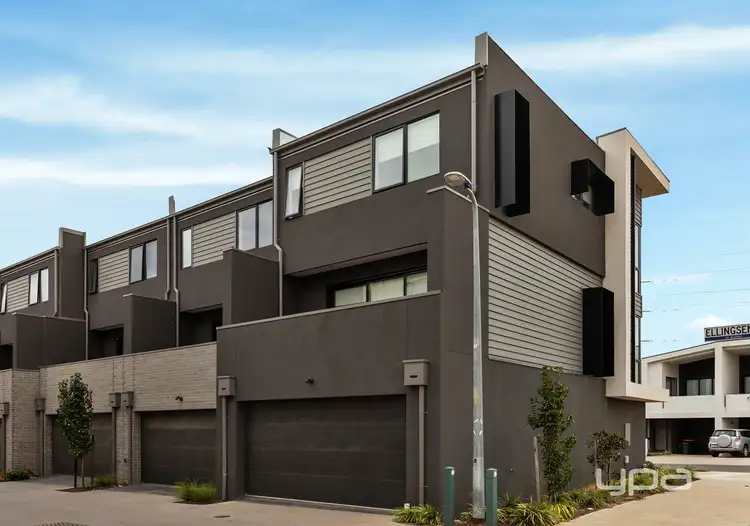 Second view of Homely townhouse listing, 68 Oakden Crescent, St Albans VIC 3021