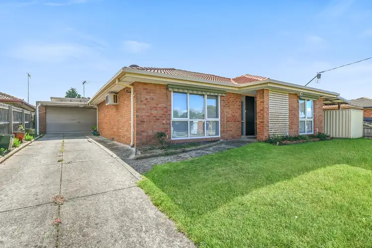 25 Lauren Drive, Hampton Park VIC 3976