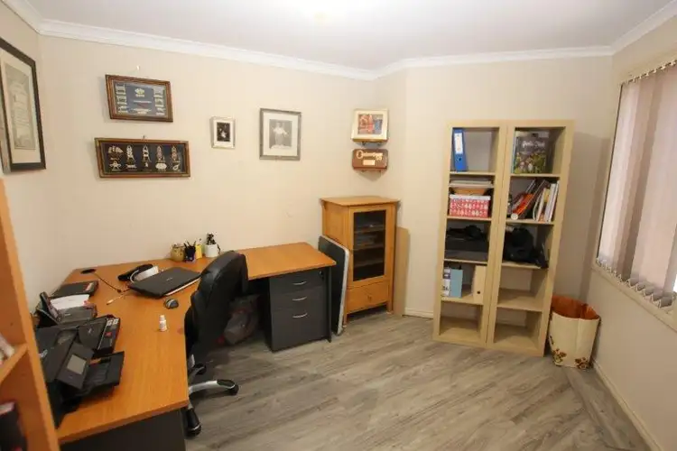 Seventh view of Homely house listing, 10 McGinniss Way, Merredin WA 6415
