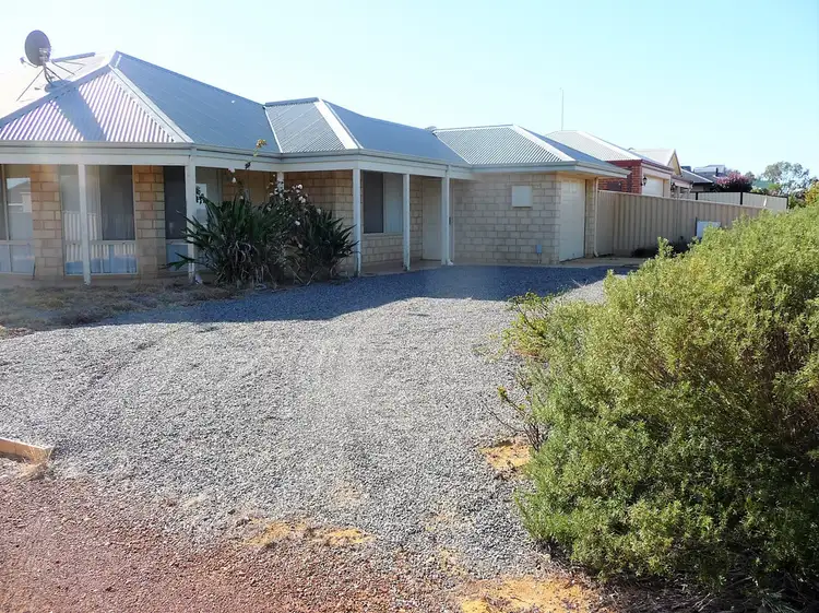 18 REID STREET, Quairading WA 6383