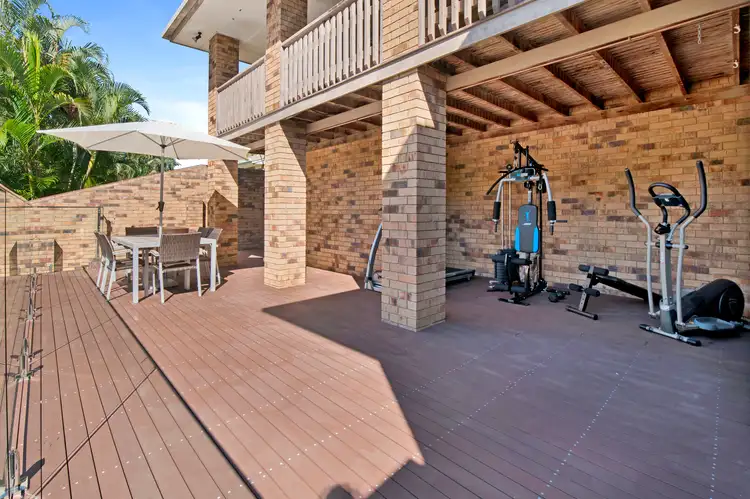 Fourth view of Homely house listing, 2 Rob Roy Court, Highland Park QLD 4211
