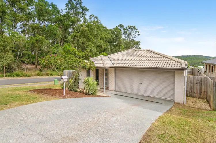 18 Nightshade Crescent, Pimpama QLD 4209