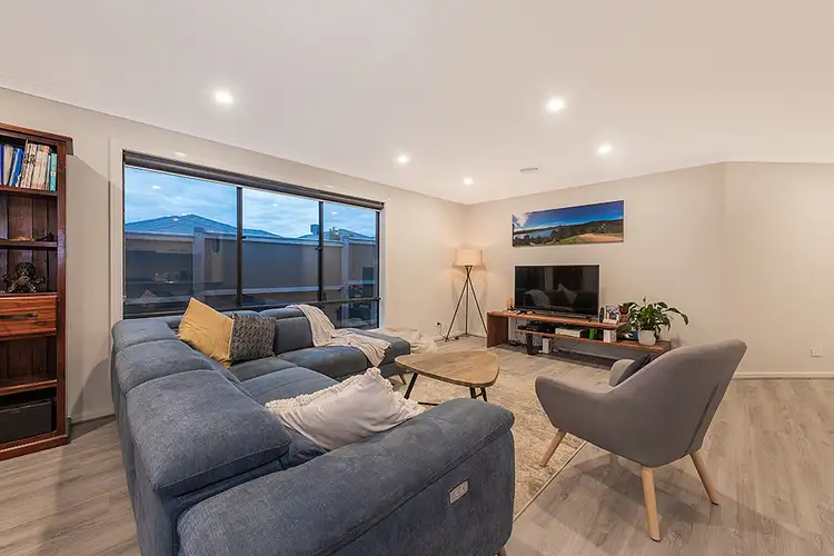 Sixth view of Homely house listing, 2 Altitude Drive, Botanic Ridge VIC 3977