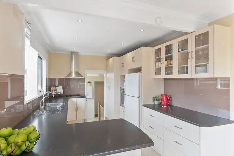 Fifth view of Homely house listing, 75 Wangarra Road, Frankston VIC 3199