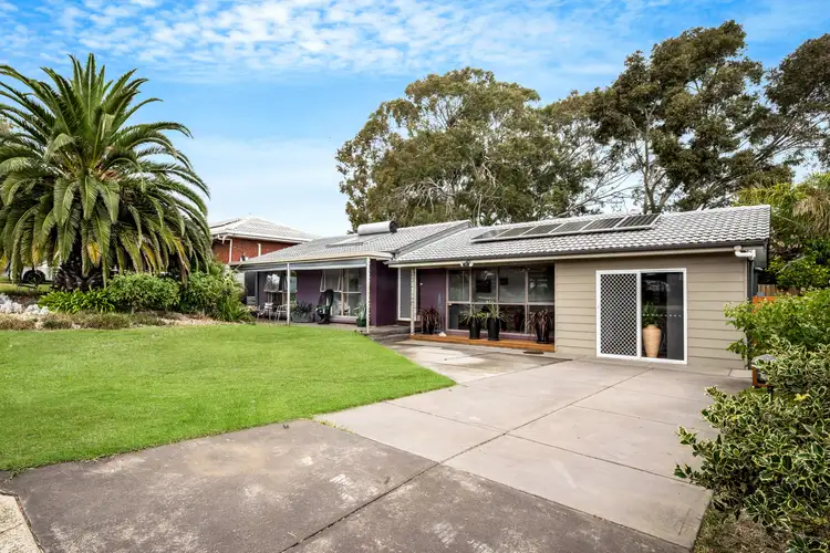 4 Candover Crescent, Huntfield Heights SA 5163