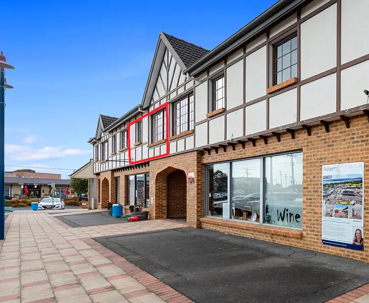 1 Fairway Crescent
