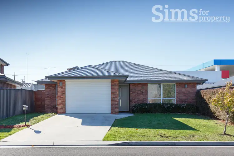 14 Hortus Place, Newnham TAS 7248