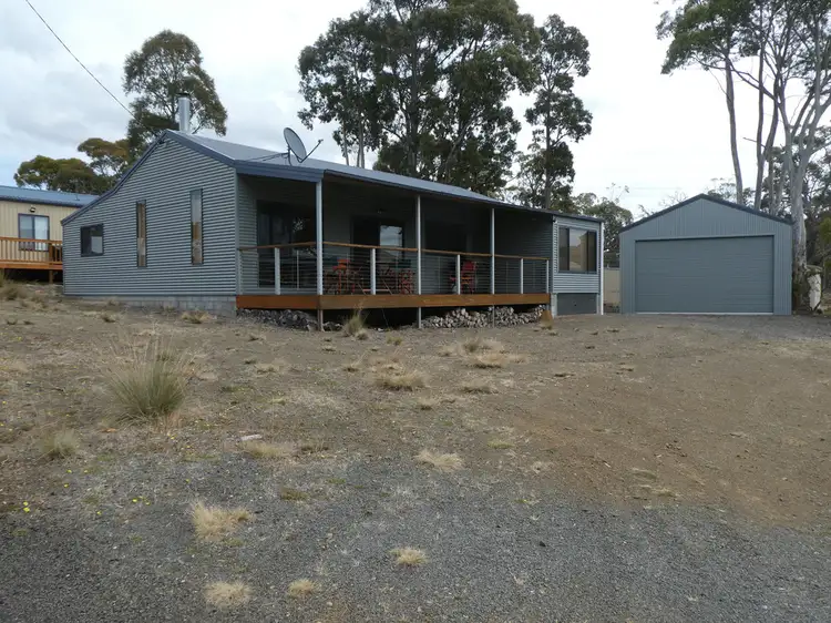 13 Dolerite Crescent