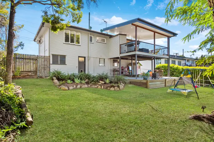 5 Danyo Crescent, Ferny Hills QLD 4055