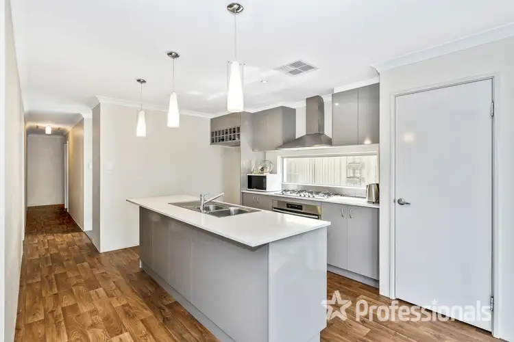 Second view of Homely house listing, 3 Aldine Ridge, Aveley WA 6069