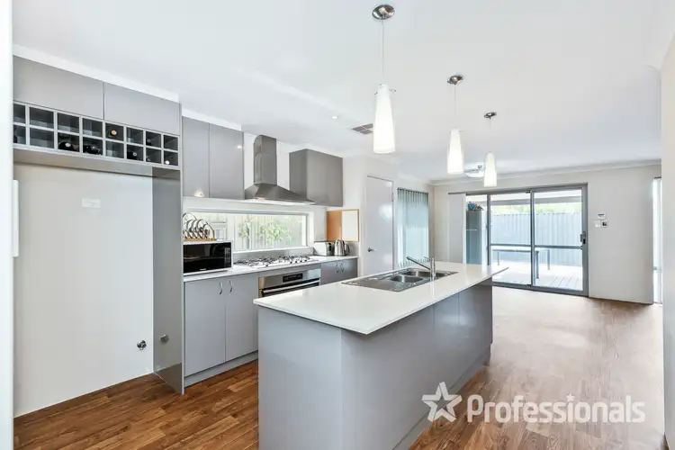 Fifth view of Homely house listing, 3 Aldine Ridge, Aveley WA 6069