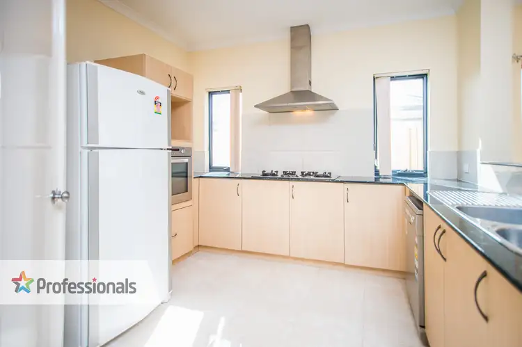 Fourth view of Homely house listing, 28 Claridge Circle, Thornlie WA 6108