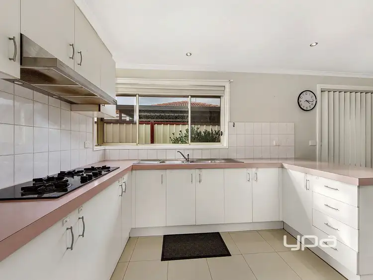 Third view of Homely house listing, 8 Baron Court, Kings Park VIC 3021