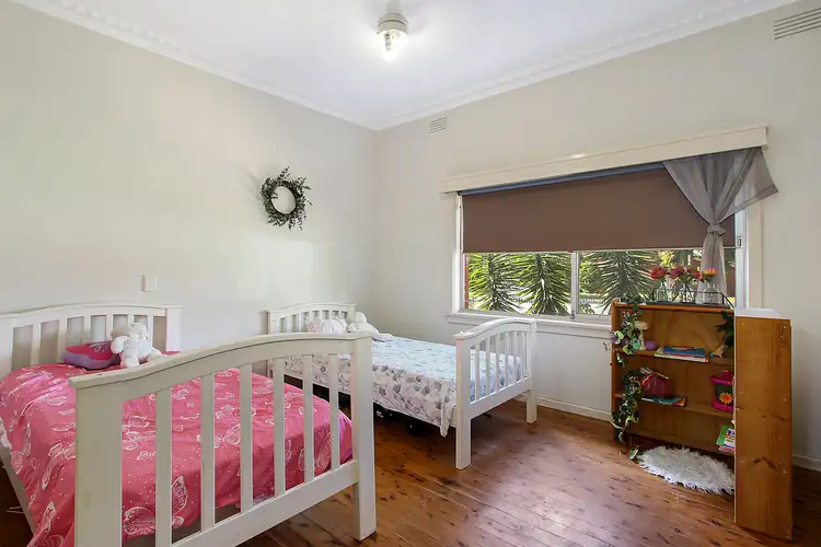 Fifth view of Homely house listing, 537 Webb Street, Lavington NSW 2641