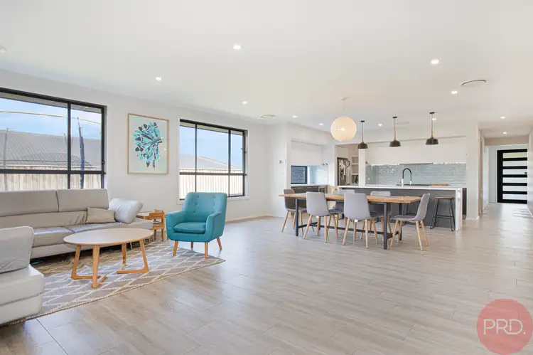 Second view of Homely house listing, 70 Dragonfly Drive, Chisholm NSW 2322