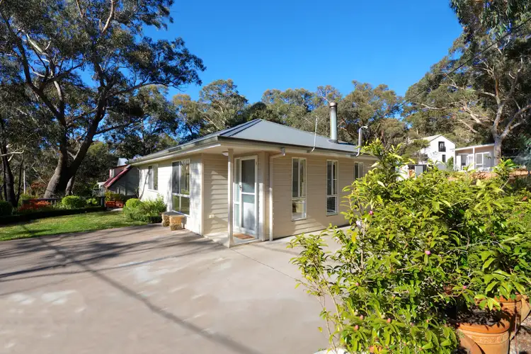 63 Bettington Road, Blackheath NSW 2785