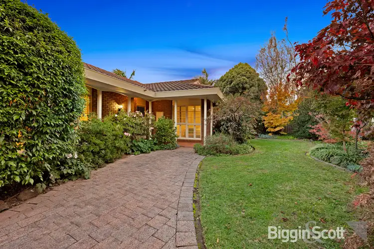 11 Colonial Drive, Vermont South VIC 3133