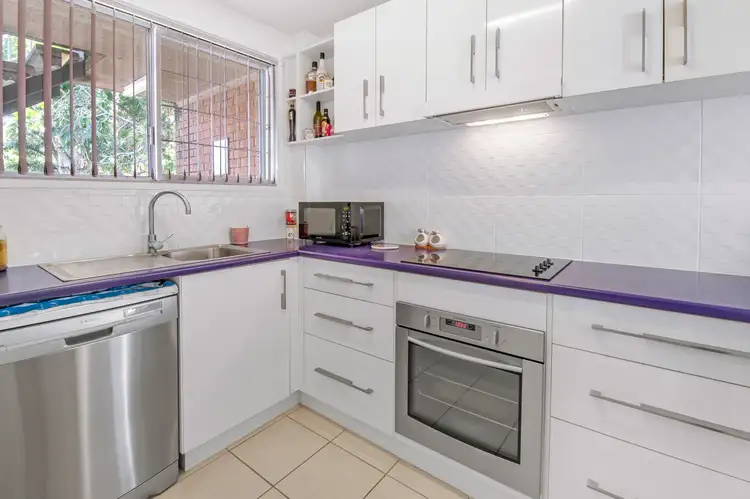 Sixth view of Homely house listing, 4/30 Labrador Street, Labrador QLD 4215