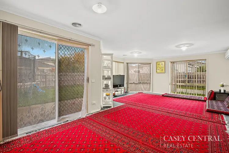 Fifth view of Homely house listing, 1 Edgewood Close, Narre Warren South VIC 3805