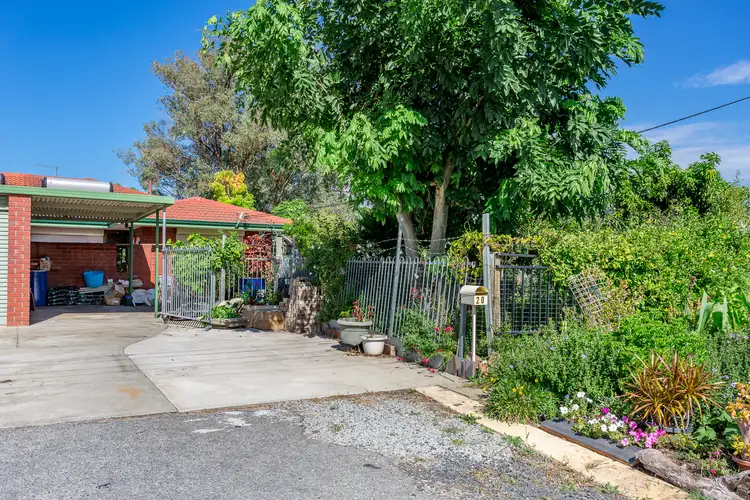 20 Brookdale Drive, Armadale WA 6112