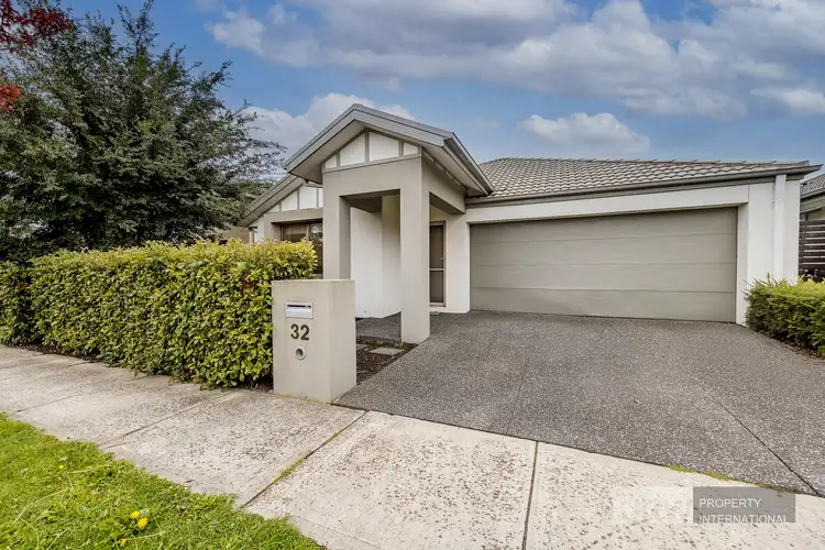 32 Meridian Circuit, Berwick VIC 3806