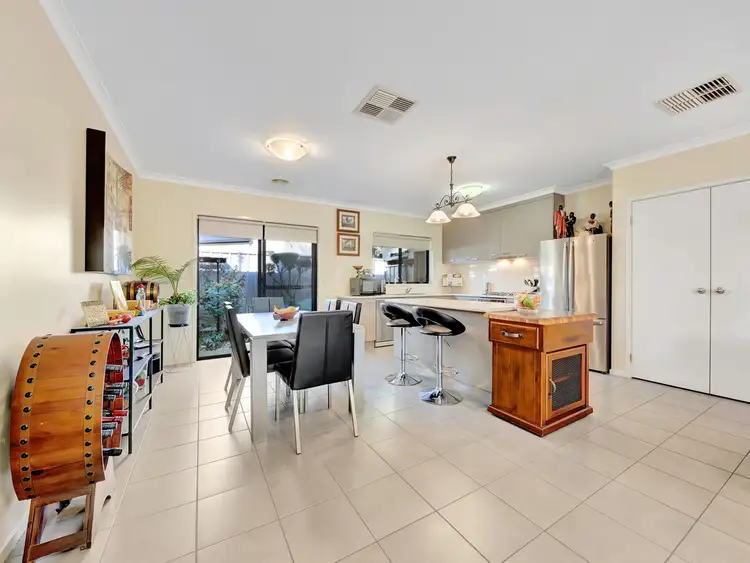 Third view of Homely house listing, 7 Garden Cove, Wodonga VIC 3690