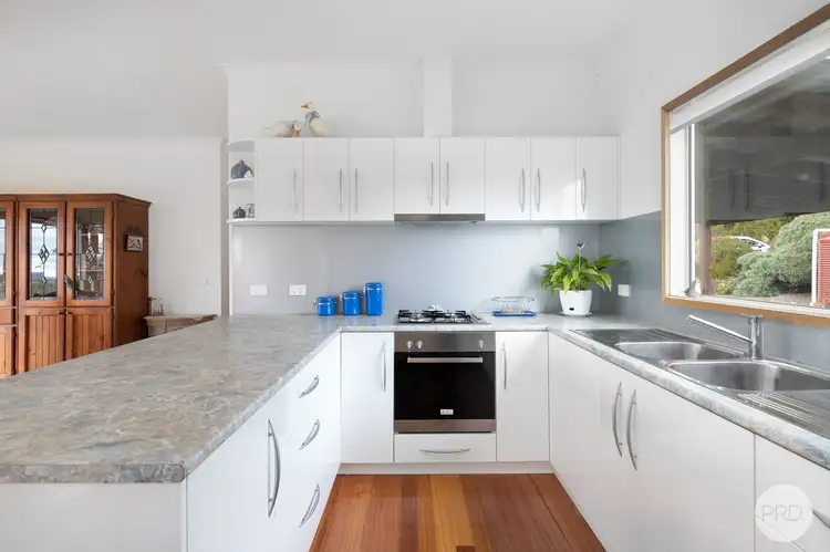 Fifth view of Homely house listing, 2 Carney Street West, Mount Egerton VIC 3352