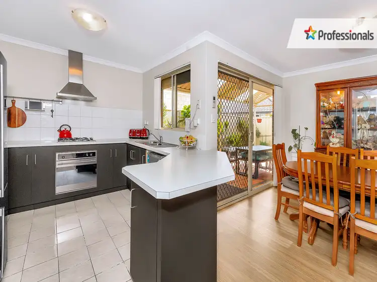 Fifth view of Homely villa listing, 2/42 Doust Street, Cannington WA 6107