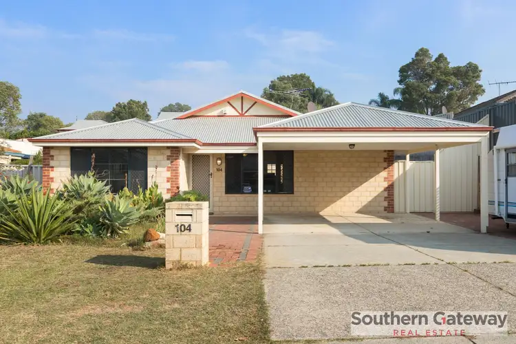 104 Warner Road, Parmelia WA 6167