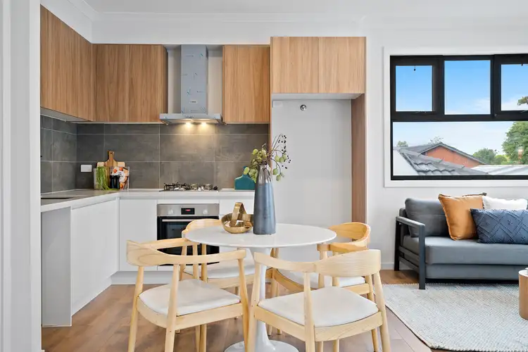 2/21 Conn Street, Ferntree Gully VIC 3156
